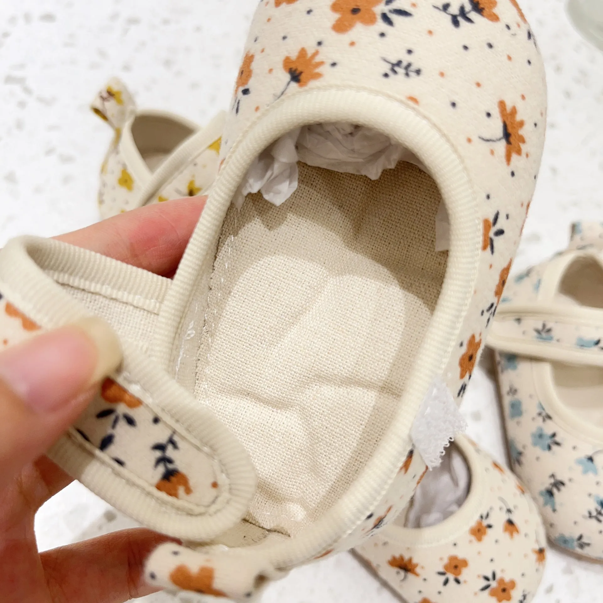 Baby Girls Flower Print Shoes Wholesale 23101955