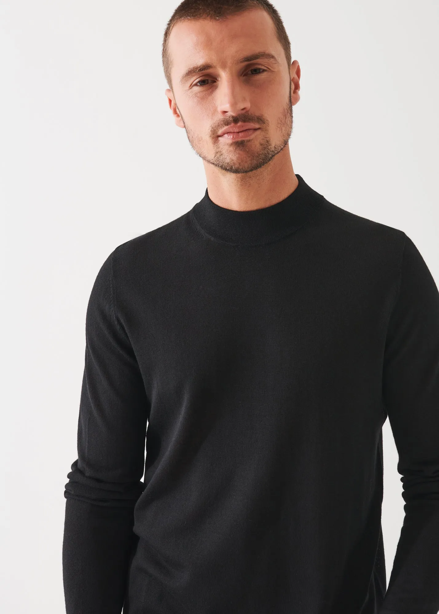 EXTRA-FINE MERINO MOCK NECK