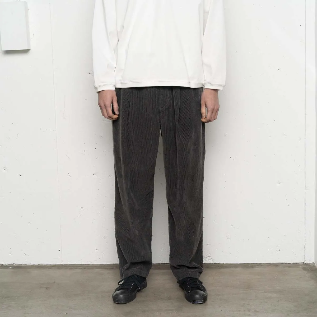 Garment Dye Corduroy Pants - Brown Charcoal