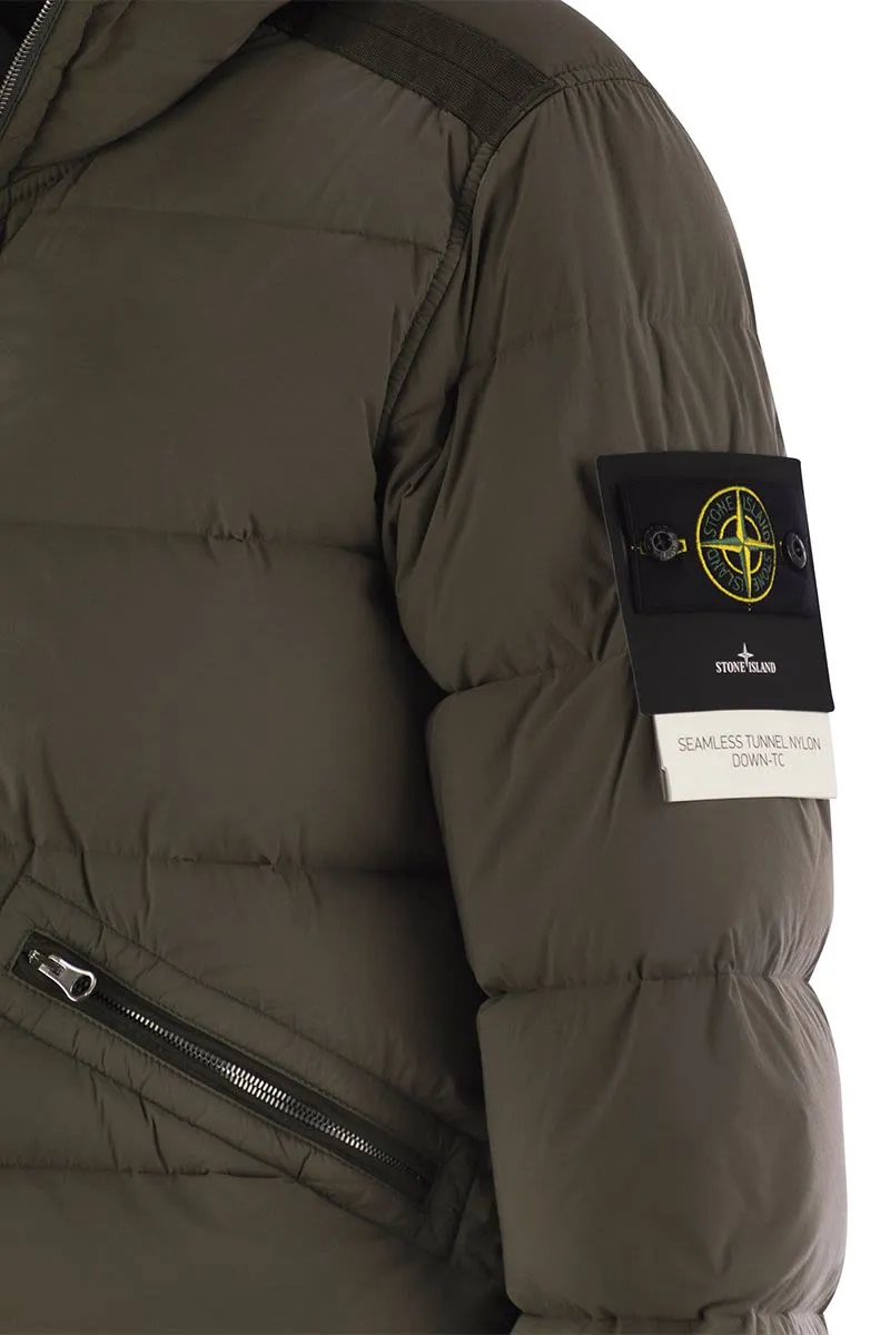 HOODED DOWN JACKET