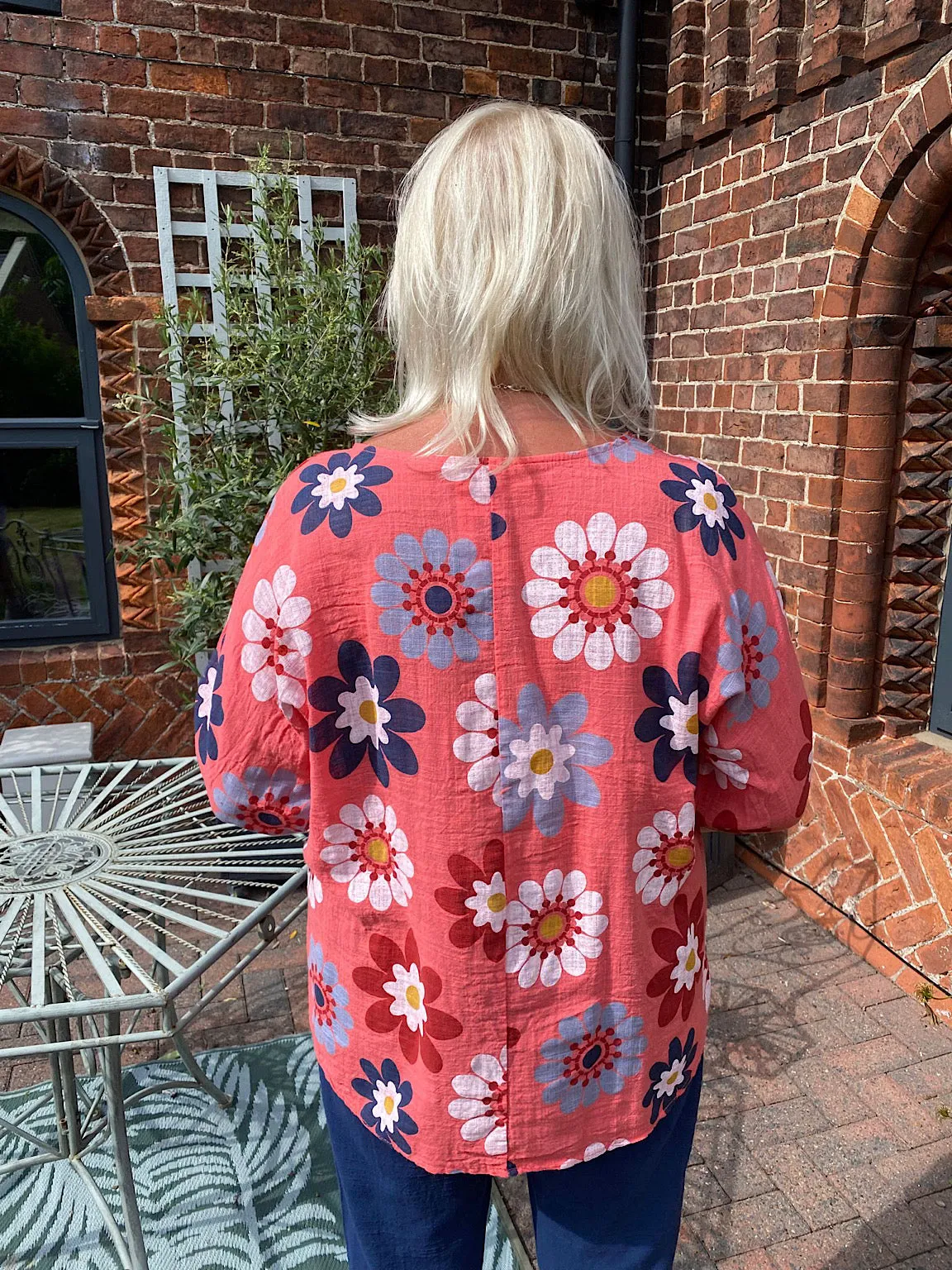 Multi Floral Pattern Top Cara