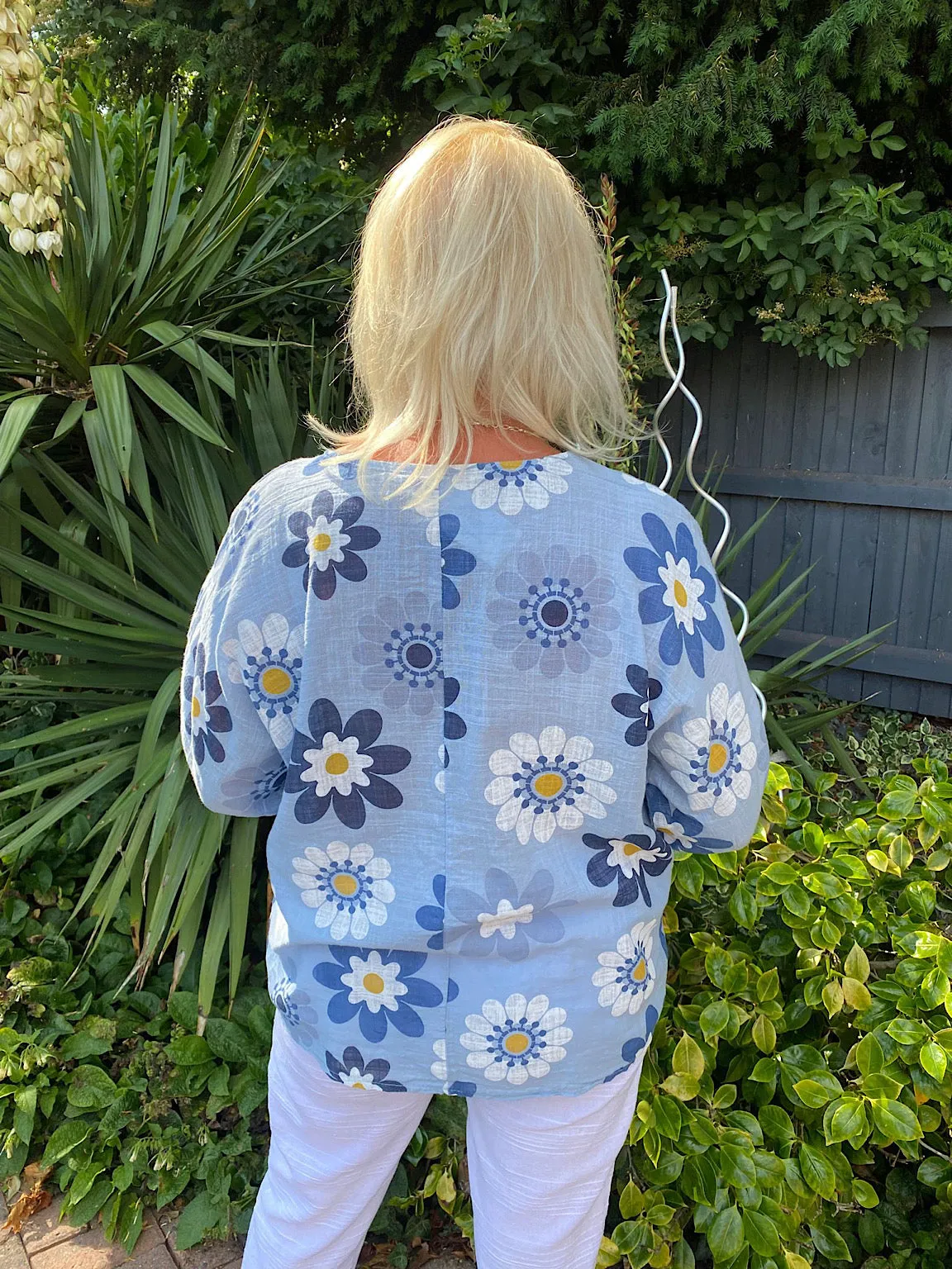 Multi Floral Pattern Top Cara