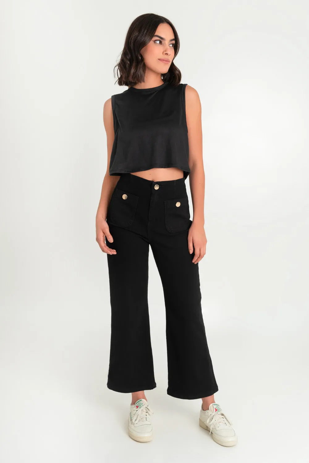 Pantalón cropped flare cintura alta con pinzas