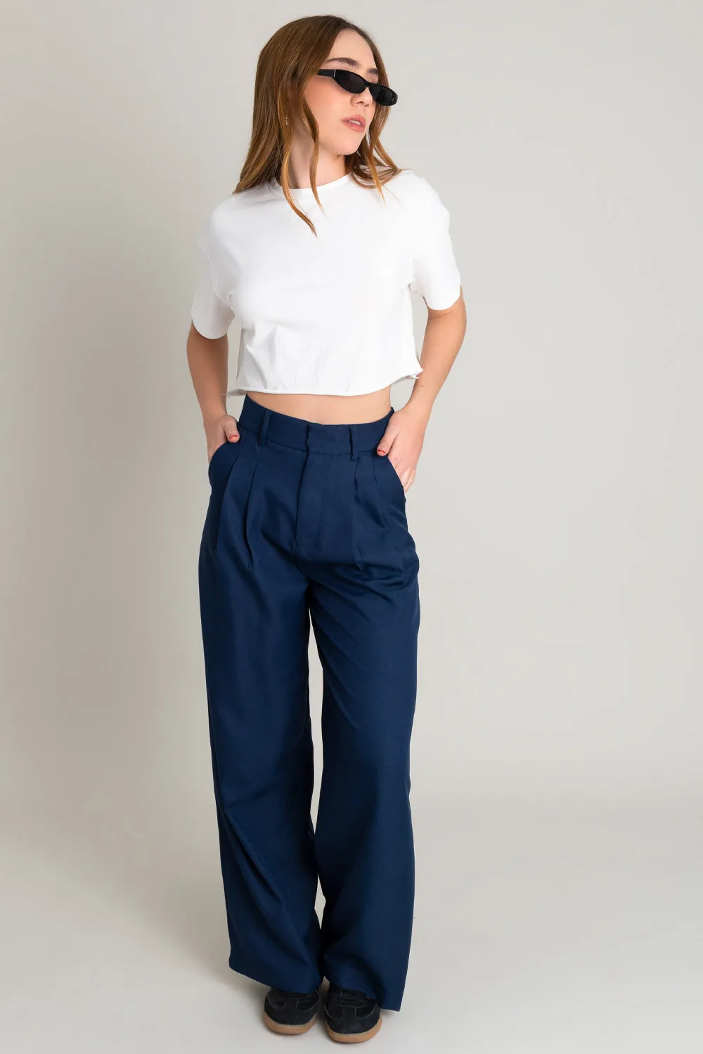 Pantalón de tiro alto wide leg fit con pinzas