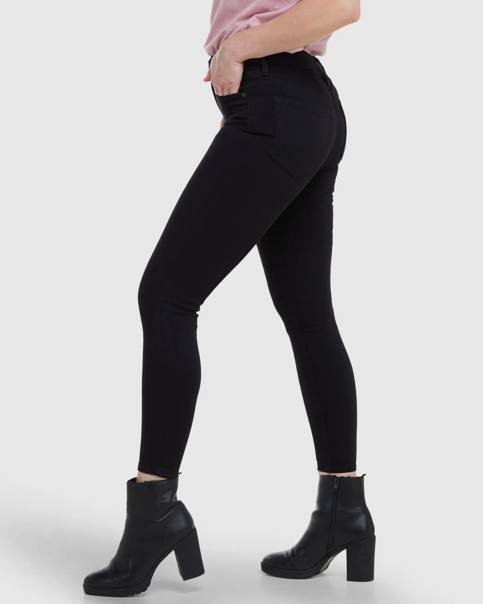 Studios High Rise Skinny Jeans | Black Black