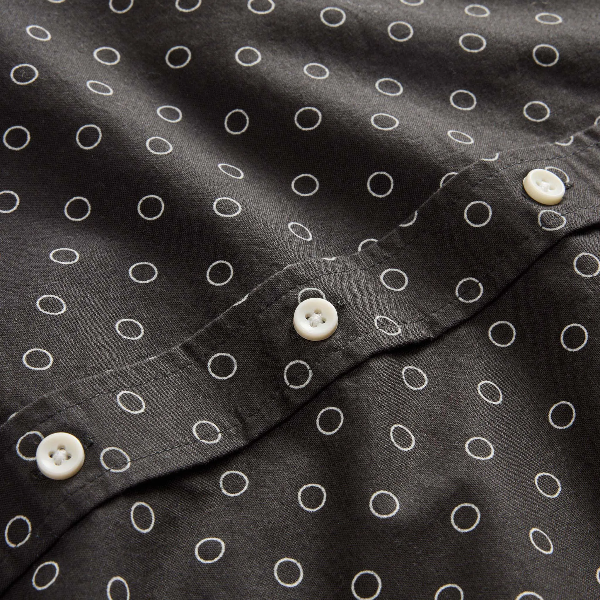 The Short Sleeve Jack in Asphalt Dot