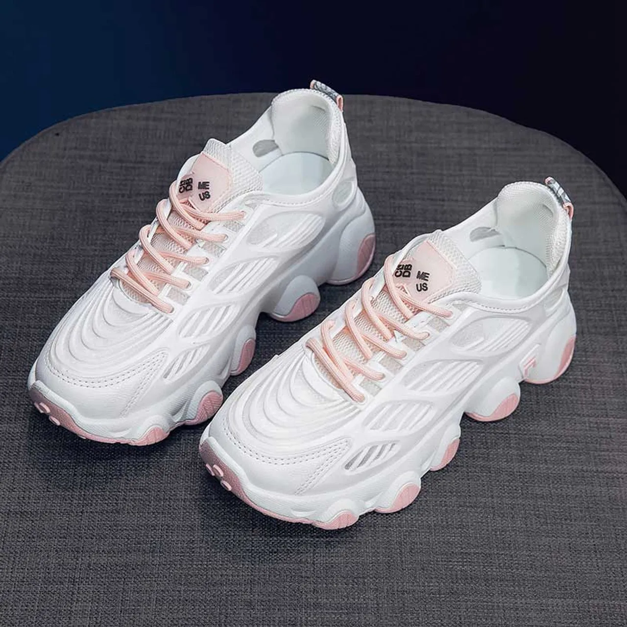 White pink pattern hollow stripe shoe sneaker