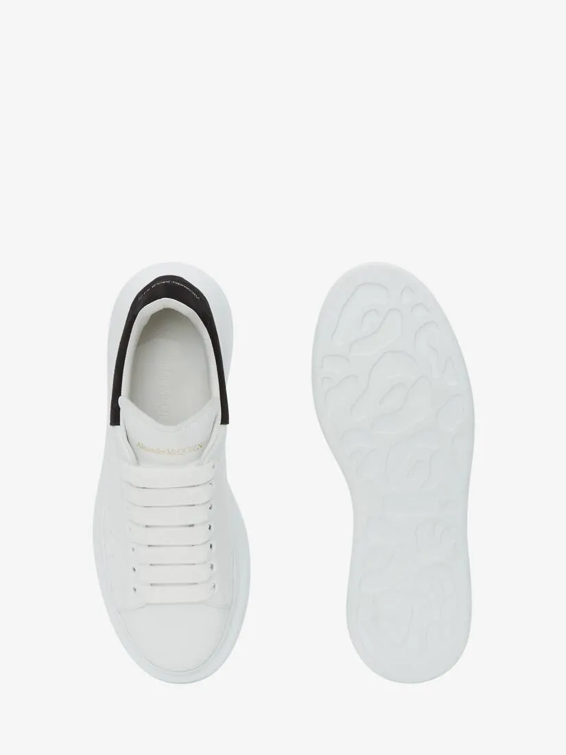 Women's Oversized Sneaker in White/black